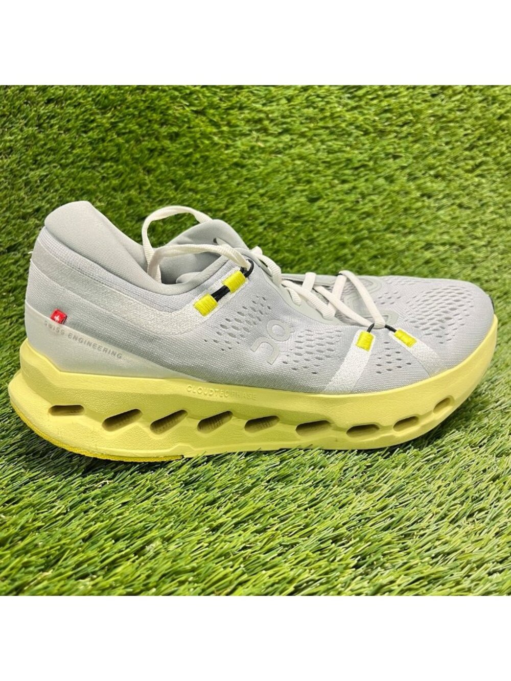 On Cloudsurfer 2 Womens Size 9 Gray Yellow Athletic Running Shoes Sneakers